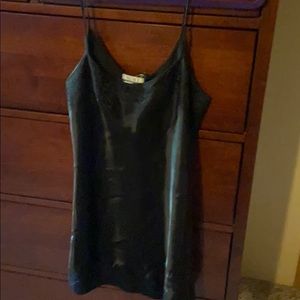 Women’s Nine and Company Black nighty. Size M
